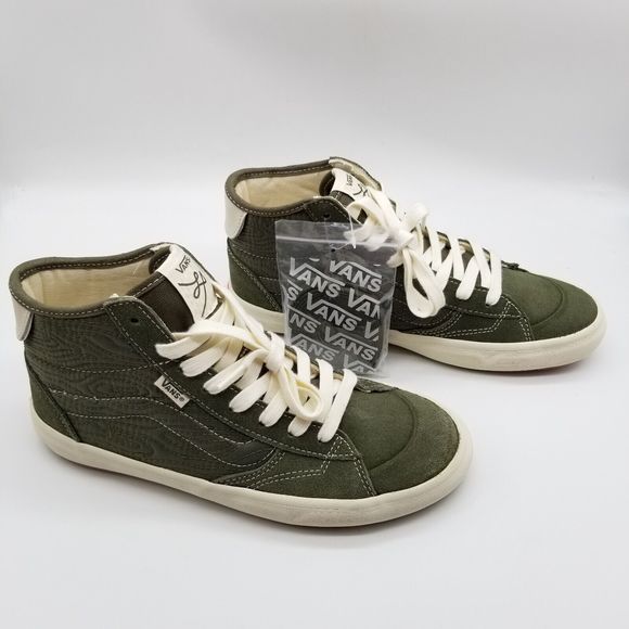 vans lizzie high top olive green vans shoes, lightly used - Picture 3 of 8